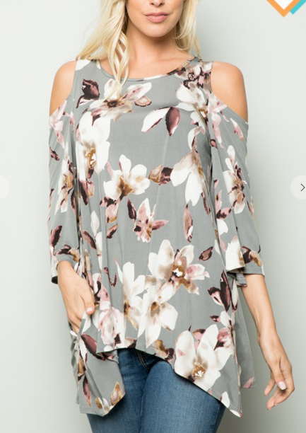 210 THREE QUARTER SLEEVE COLD SHOULDER ROUND NECK FLORAL PRINT TOP WITH SIDE POCKET AND DRAPED DETAIL ST1003-10