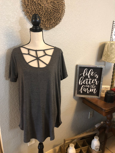 Heathered grey cage top