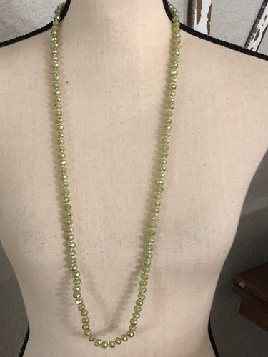 Lt green shorty beads