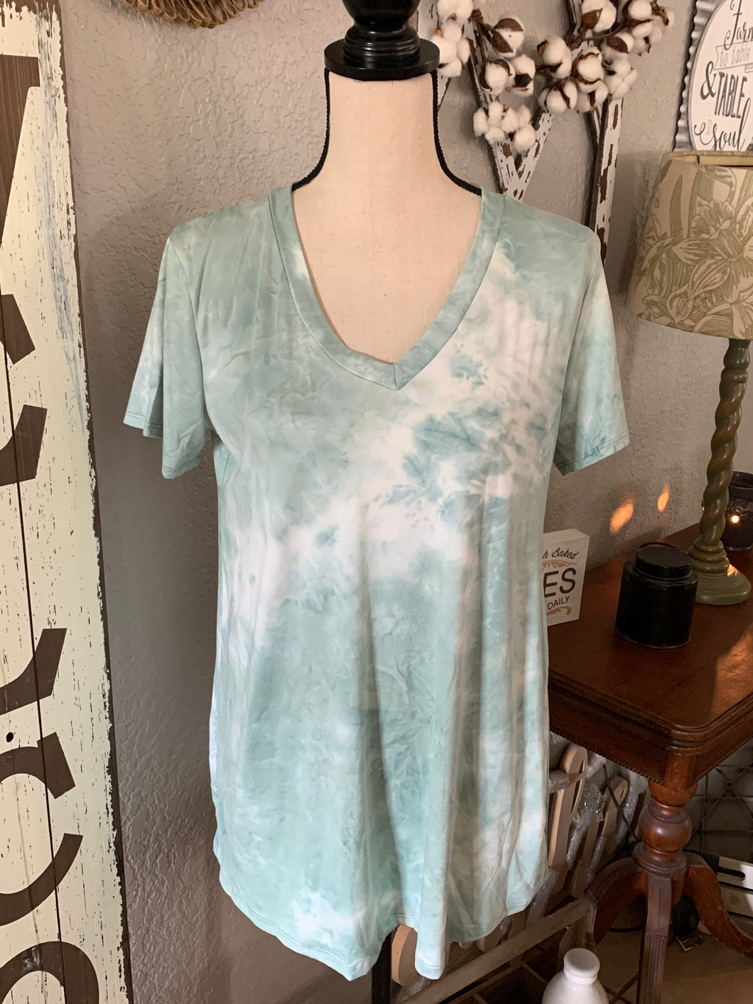 Sage tie dye v neck top