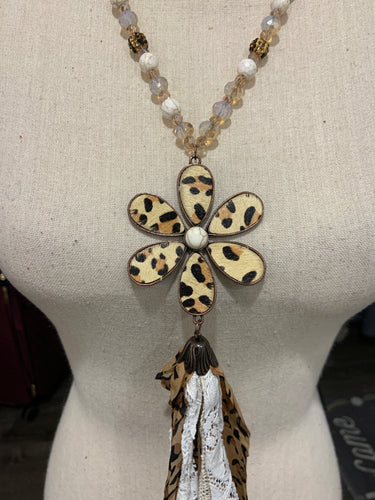 Flower and cheetah ball tassel necklace