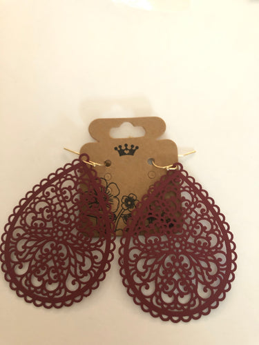 Earrings burgundy