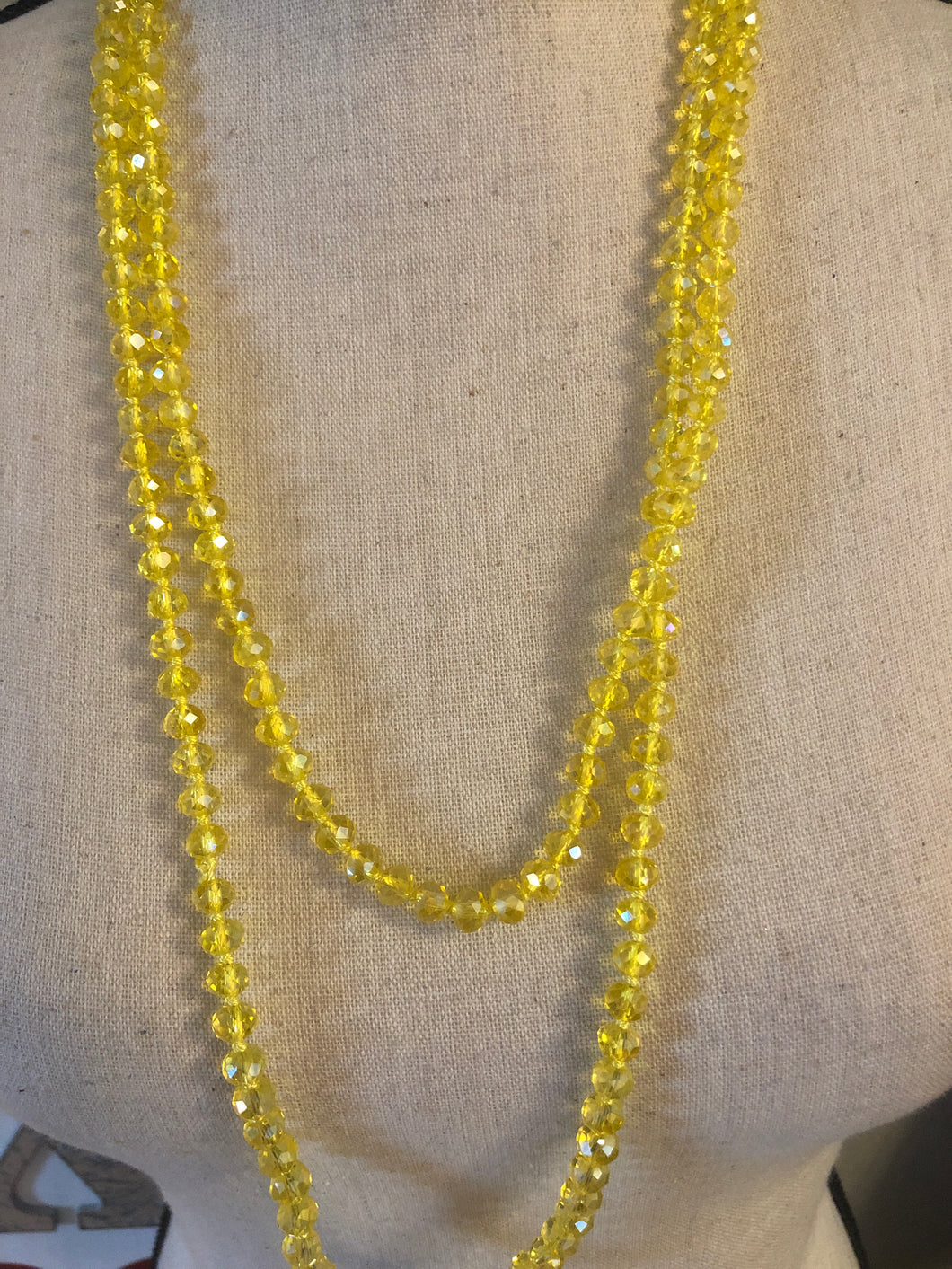 Lucent lemon beads 80263