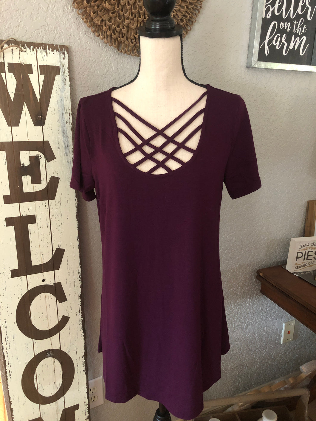Top dark plum crisscross front