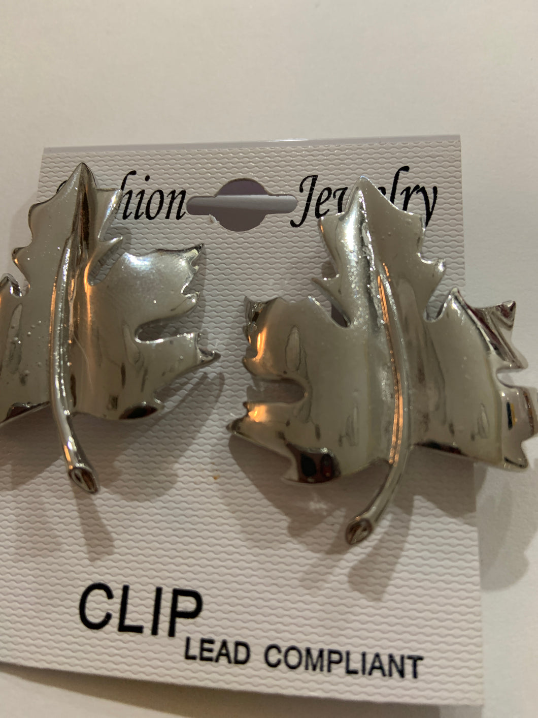 Clip on earrings 103