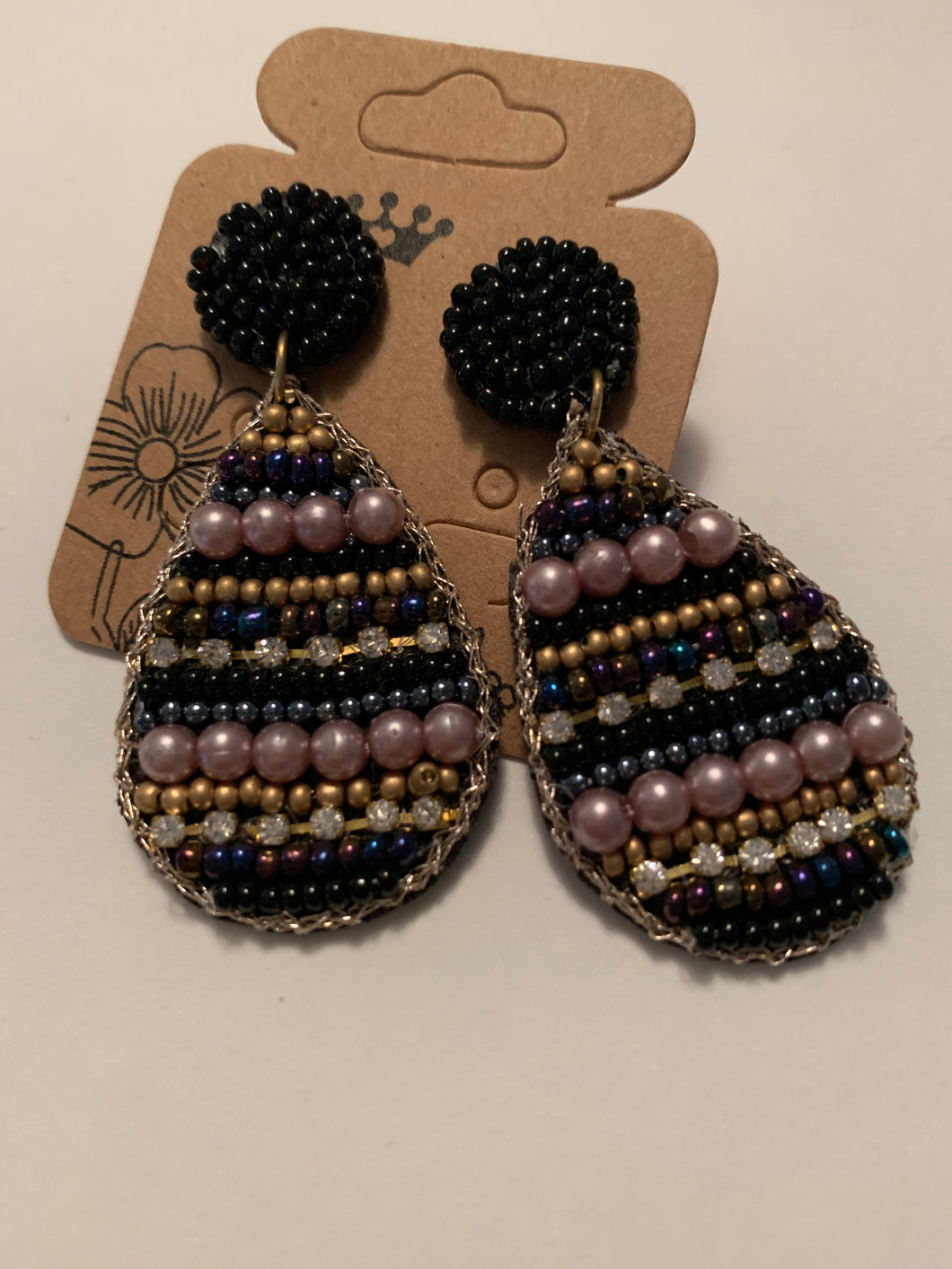 Earrings black post