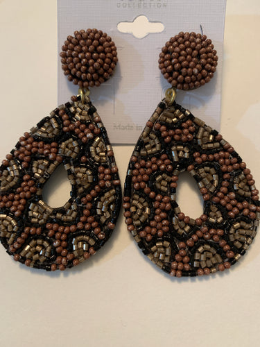 Earrings teardrop animal print