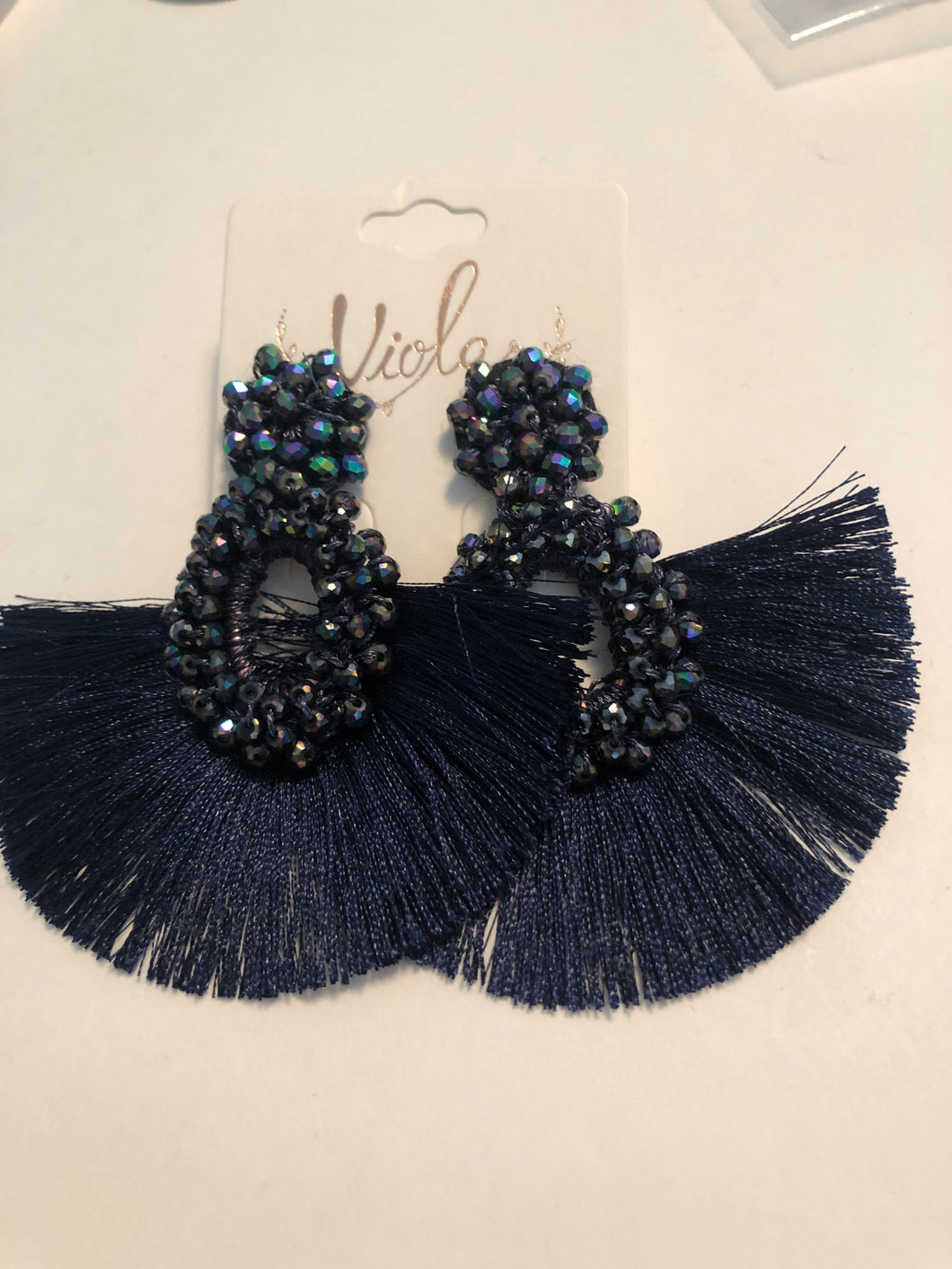 Earrings navy beads