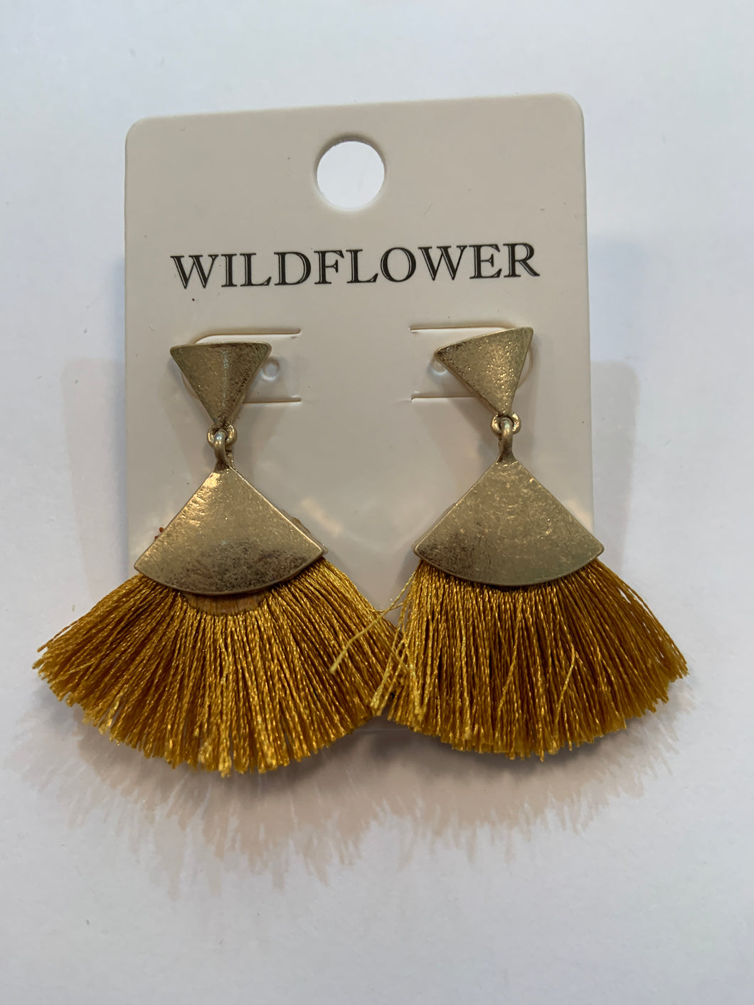 Fan earrings Mustard