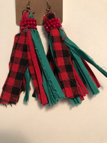 Earrings plaid tassel
