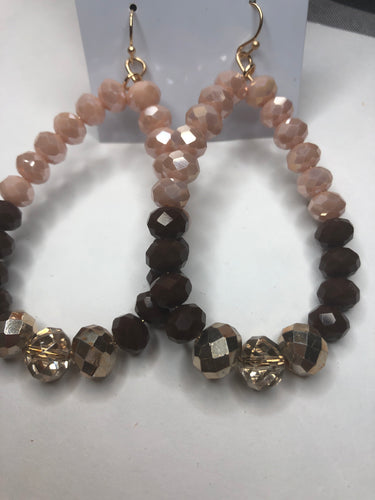 Peach/brown beaded earrings
