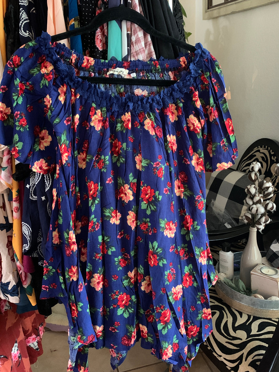 Royal blue shark bite top