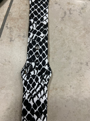 Black and white snake print Apple Watch band 42/44