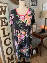 Load image into Gallery viewer, Dress charcoal background floral
