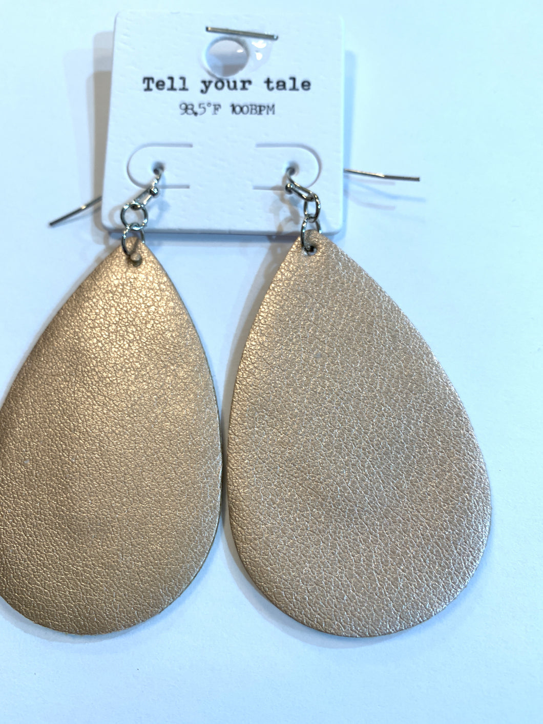 Earrings teardrop 398