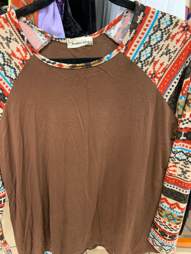 Brown body sweater sleeve