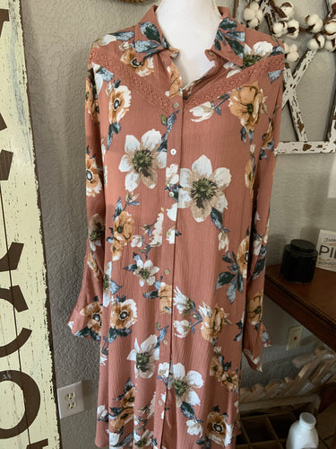 Floral print long sleeve collared woman’s dress mauve