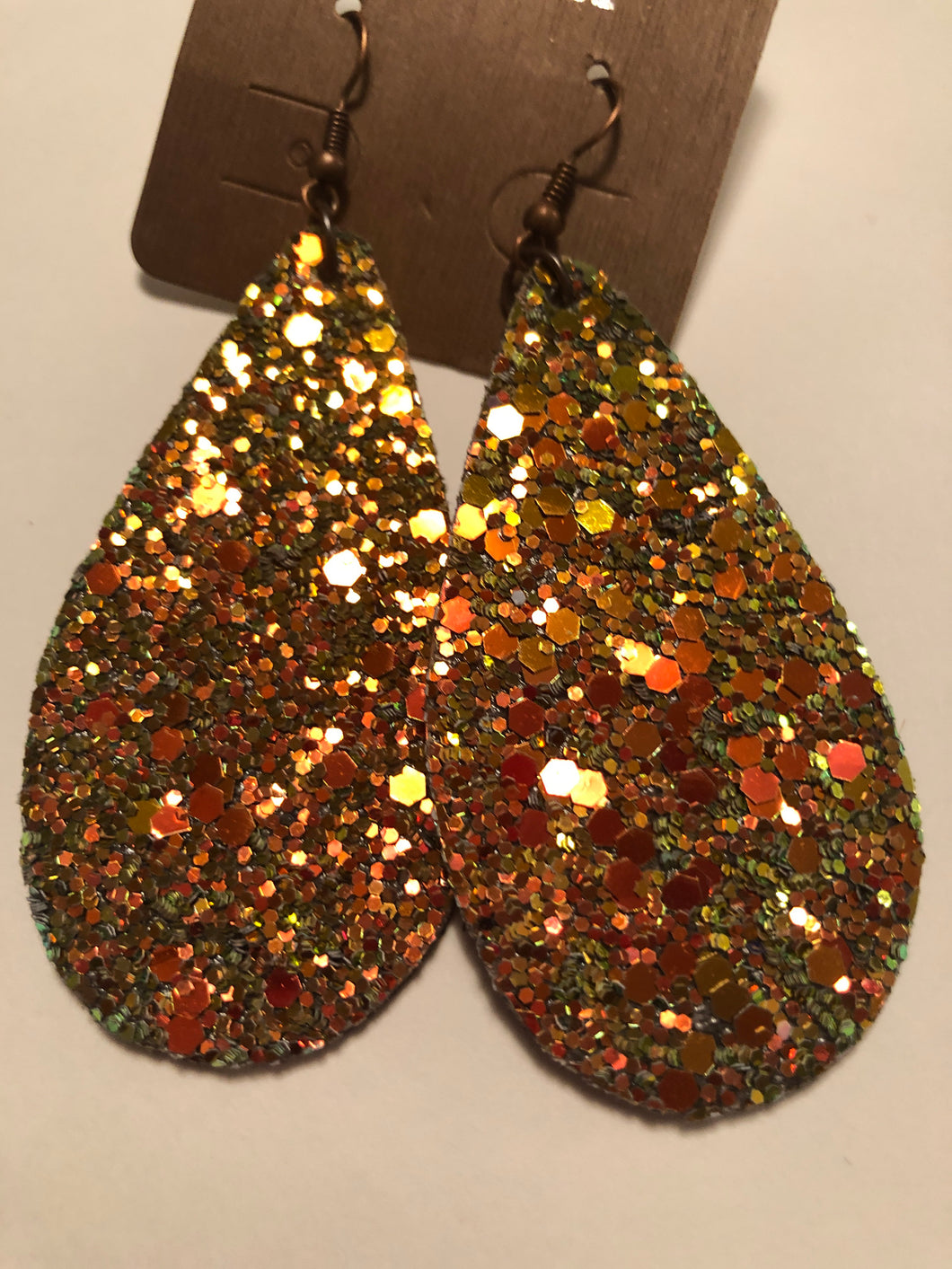 Earrings orange glitter
