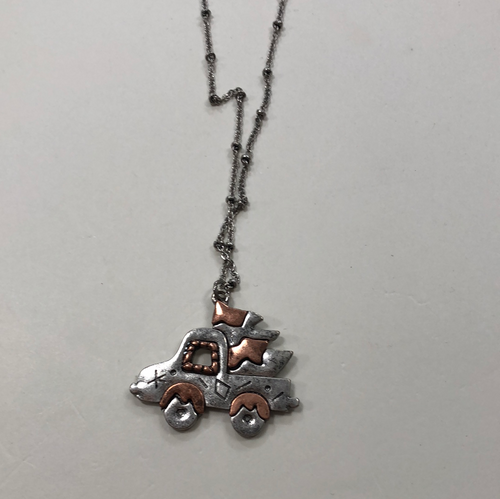 Truck necklace set