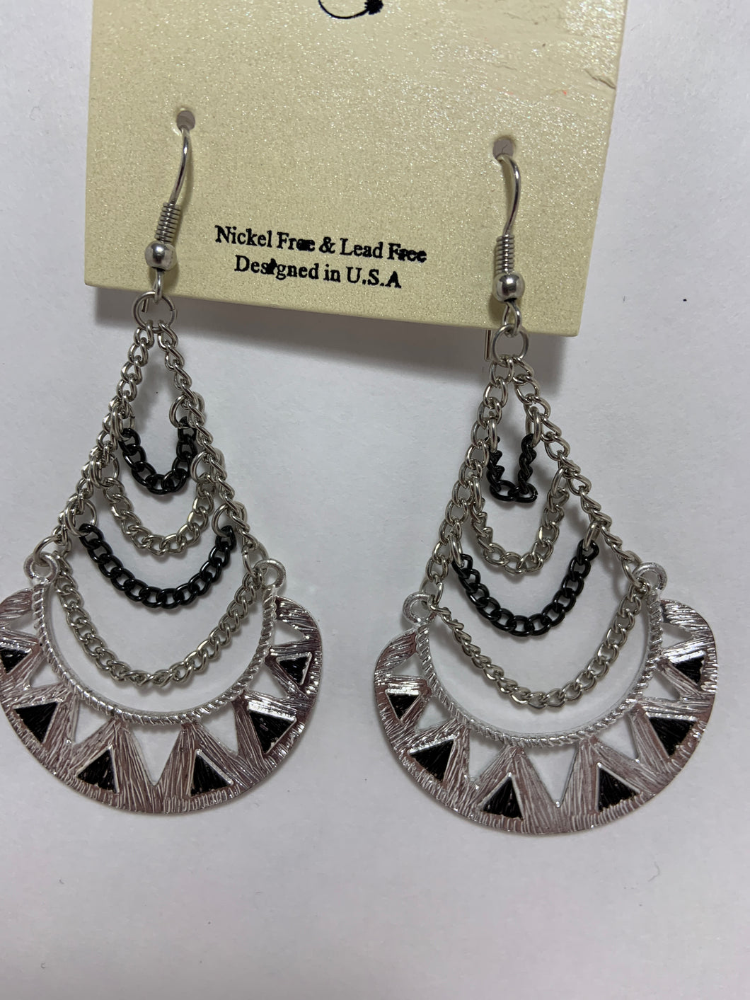 Chain earrings silver and black
