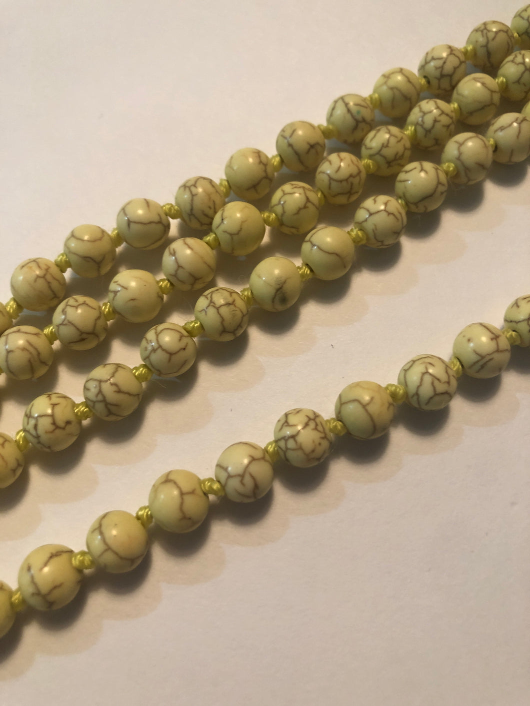 Beads yellow