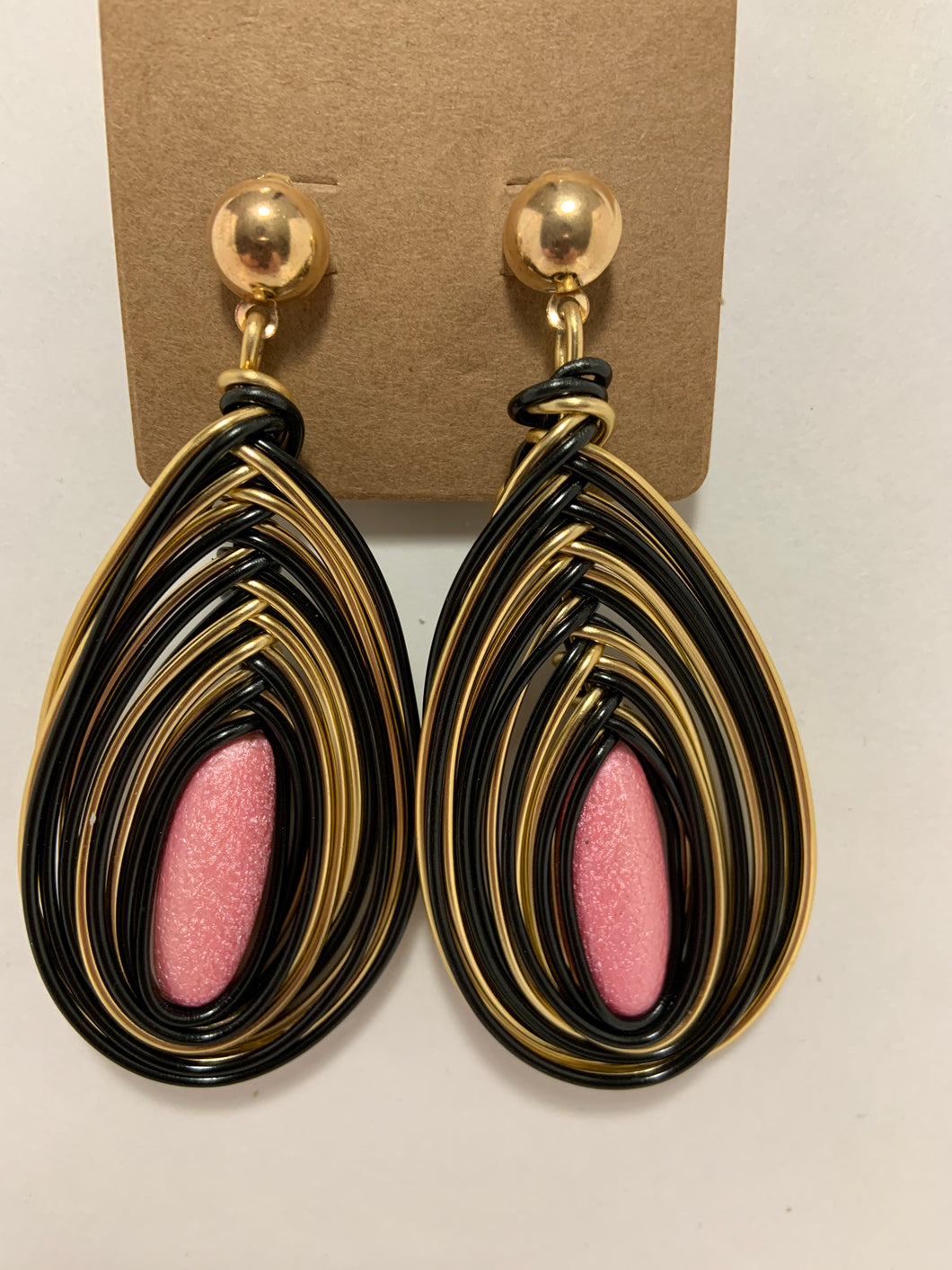 Large wrap earring pink stone