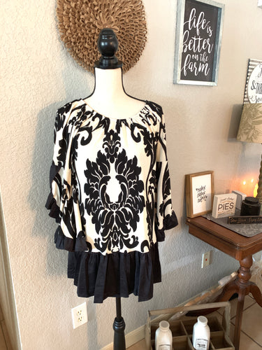 Top 3/4 sleeves ruffle cream/black