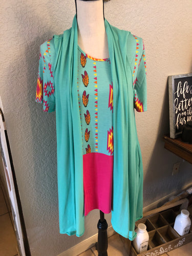 Mint hi lo kimono with pockets