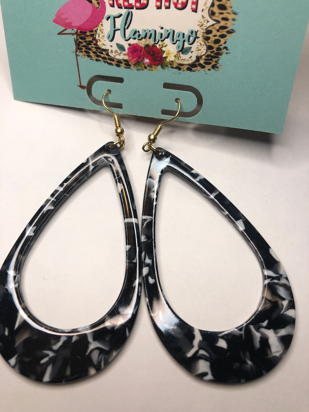 Black/white acrylic earrings