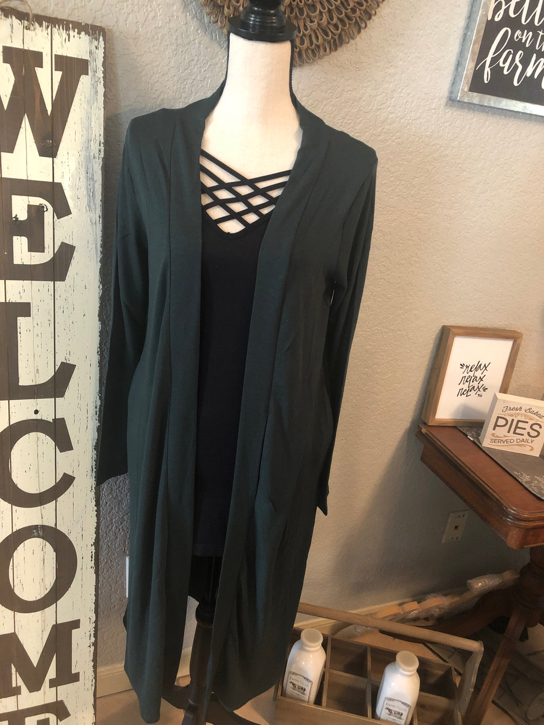 Sweater medium hidden pockets dark green