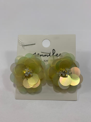 Yellow flower 🌸 post earrings