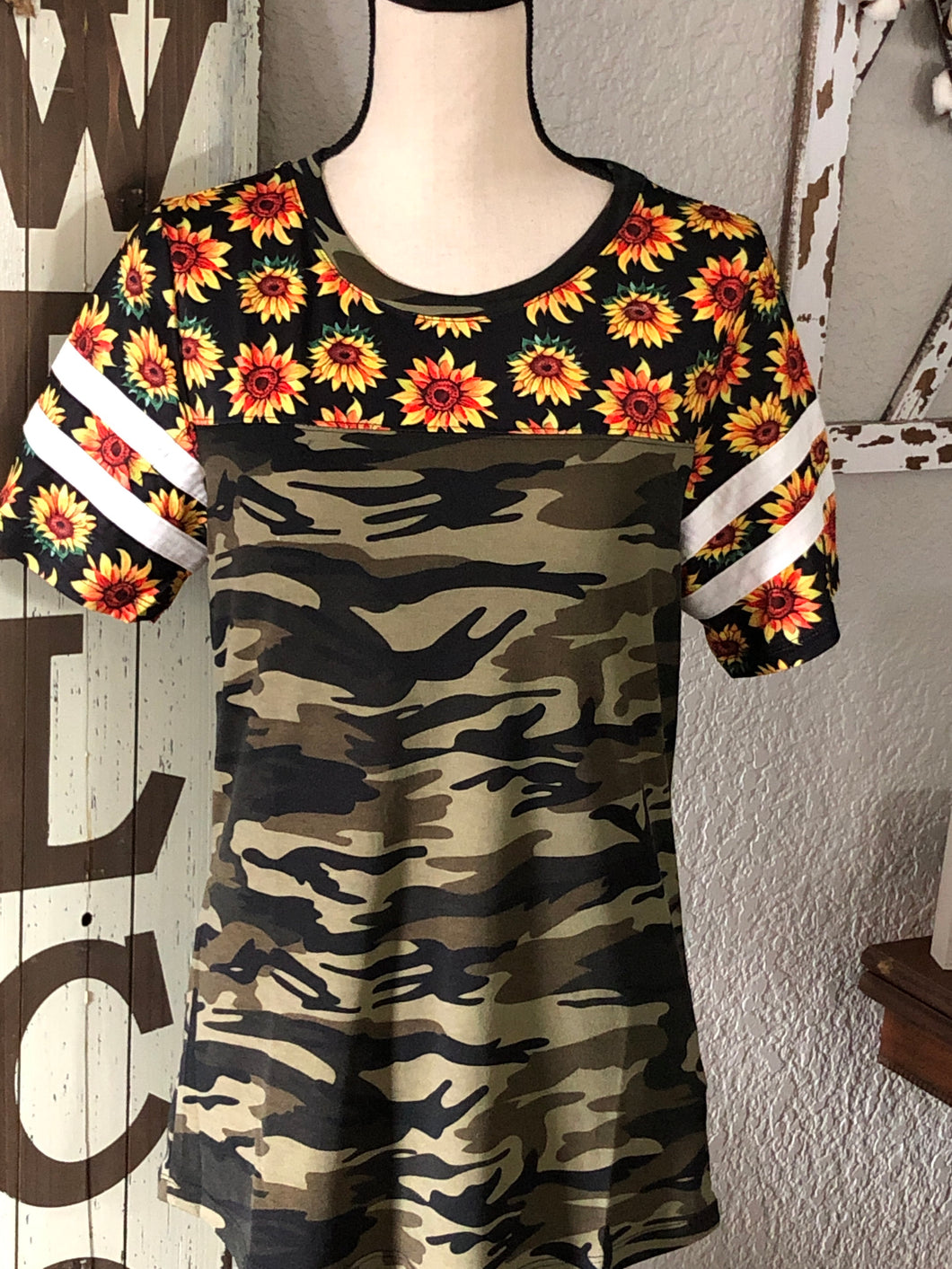 Sunflower camo top