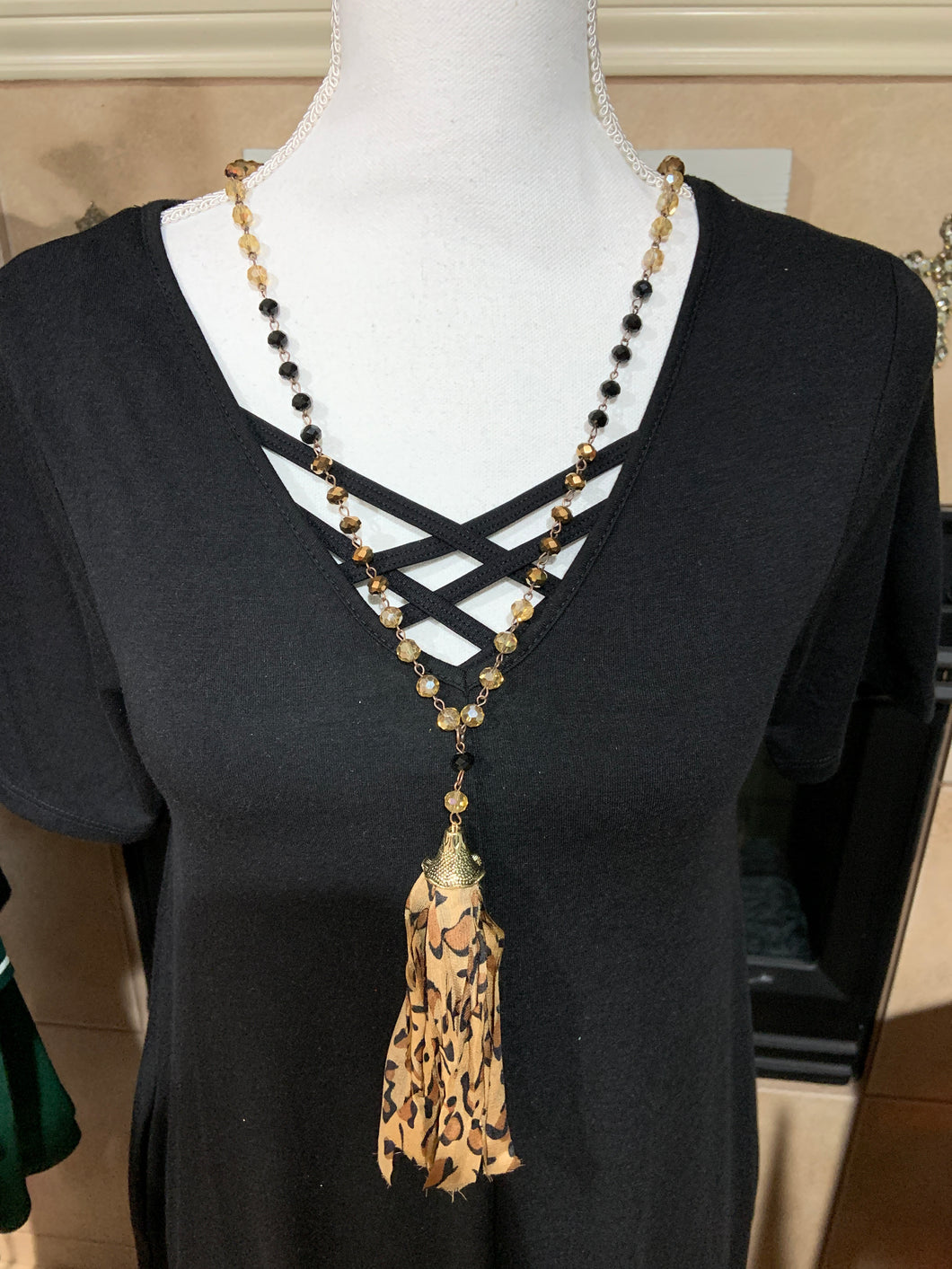 Cheetah tassel with chain beads