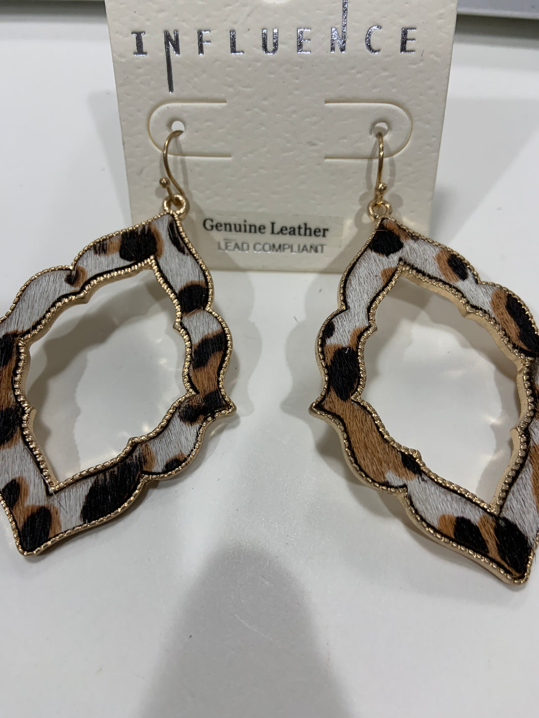 Animal print open earrings