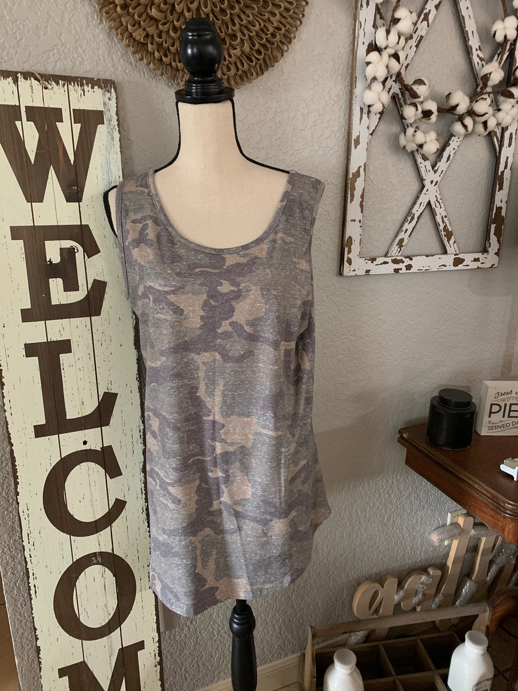 L&b vintage Camo tank