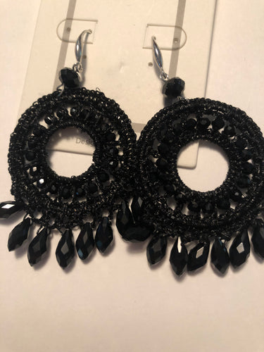 Earrings black beaded