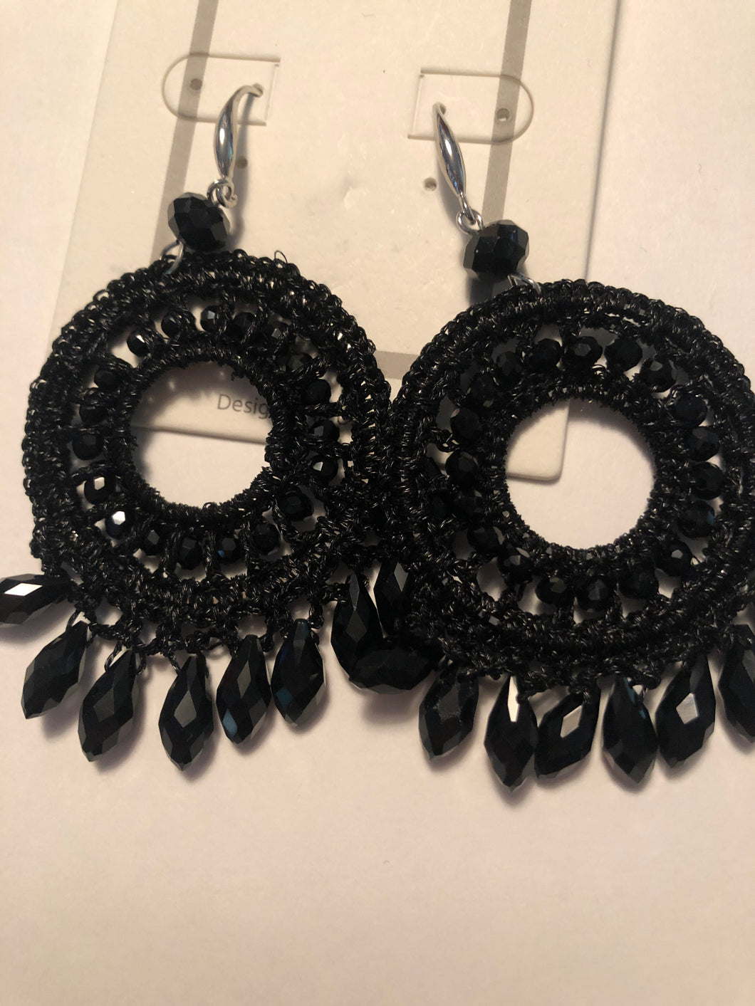 Earrings black beaded
