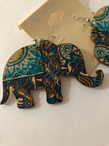Earrings elephant 115