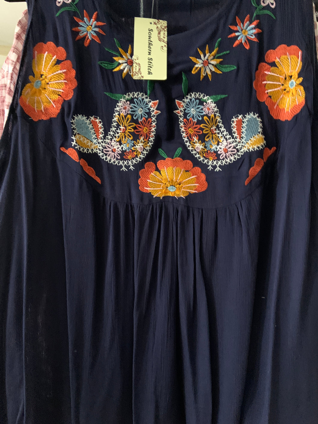 Tank top blue southern stitch with embroidered flowers