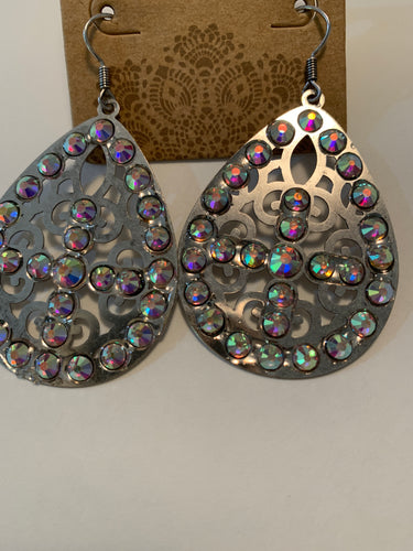 Earrings metal with bling
