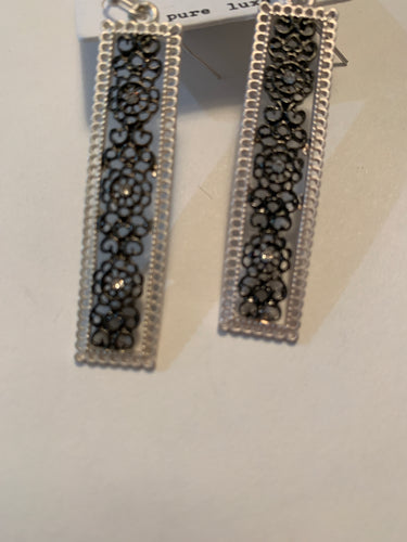 Earrings bar gunmetal/silver