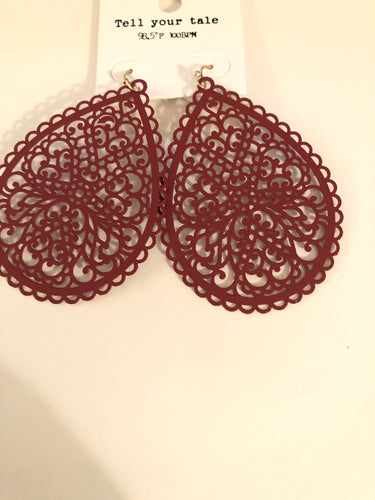 Earrings/ burgundy
