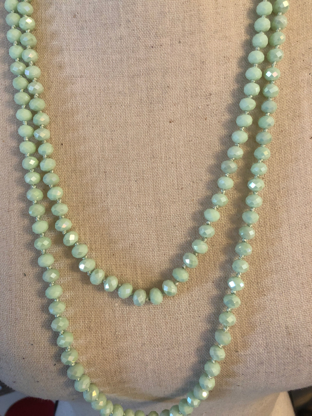 Mint beads