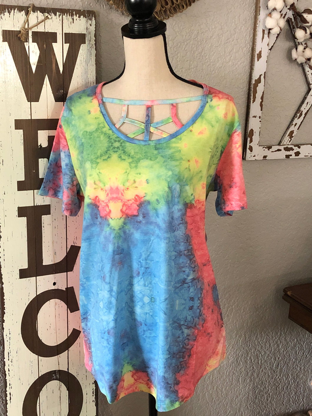 L&B tie dye cage top