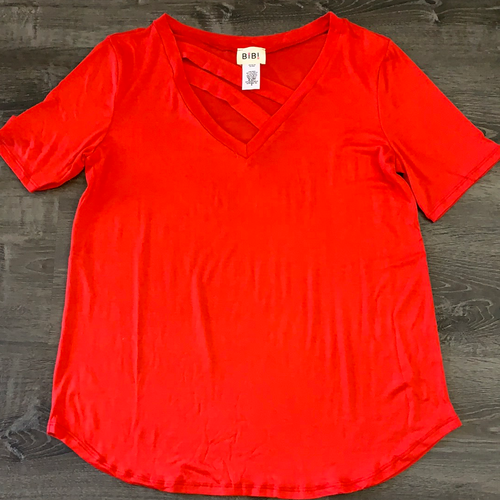 Red side key hole top