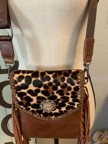 Crossbody Montana west with tassels