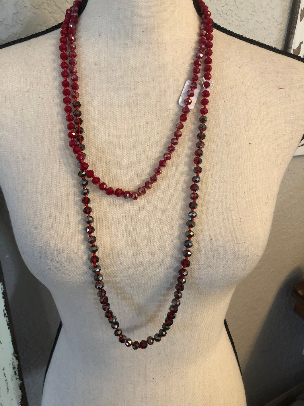 Red Smokey color block necklace