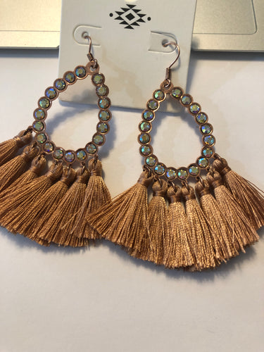 Sand tassel w/ bling