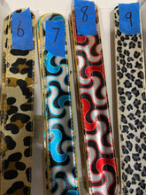 Load image into Gallery viewer, Snap bracelet with leather back