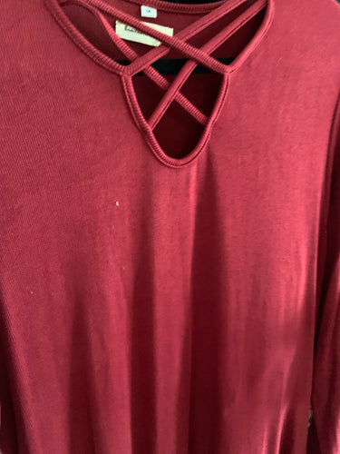 Burgundy super stretchy crisscrossed dress